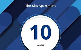 The Kiss Apartment
